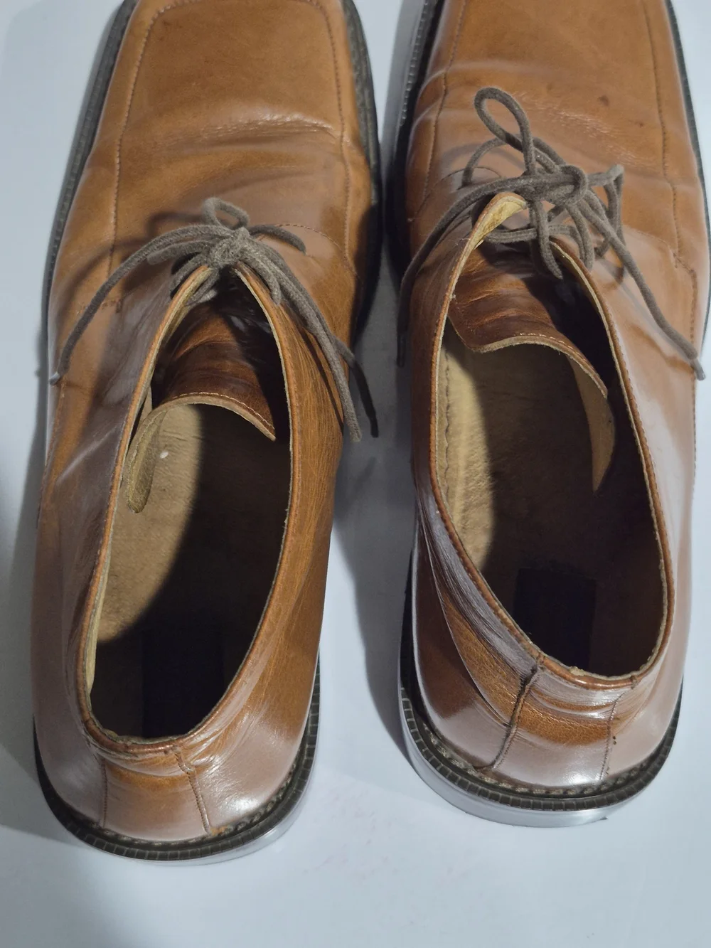 Men's Tan Leather Lace-Up Chukka Boots